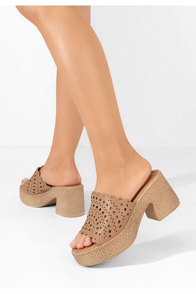 B T Shoes Papuci cu platforma Wanita kaki