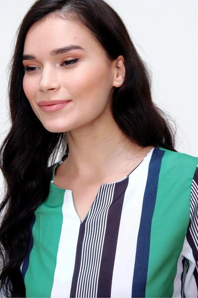 NEW LAVİVA Γυναικεία πράσινη & μπλε ναυτική μπλούζα κρεπ με σχισμή με λαιμόκοψη με ριγέ μανίκια και φορέματα - Κατάλληλο για ναυτικό