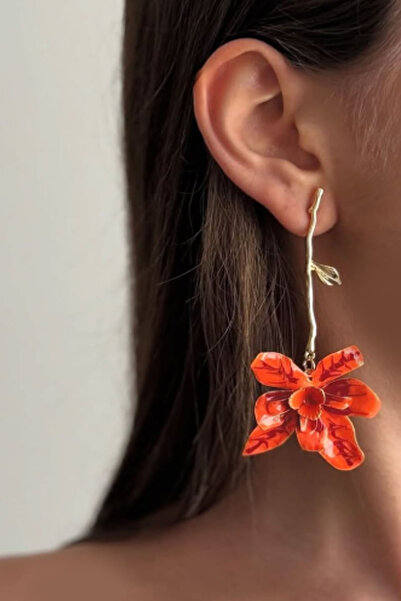 Pointmod Camila Sallantılı Kırmızı Çiçek Model Gold Renk Kadın Küpe