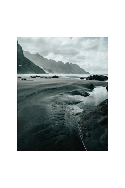 OEM Tablou Canvas, Coasta montana sub nori intunecati, 100 x 100cm