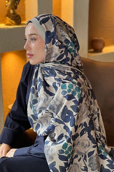 Tesettür Diyarı Verd Model Lina șal