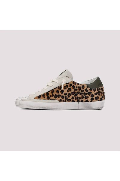 Golden Goose حذاء رياضي كلاسيكي من سوبر ستار مع قائمة كادين