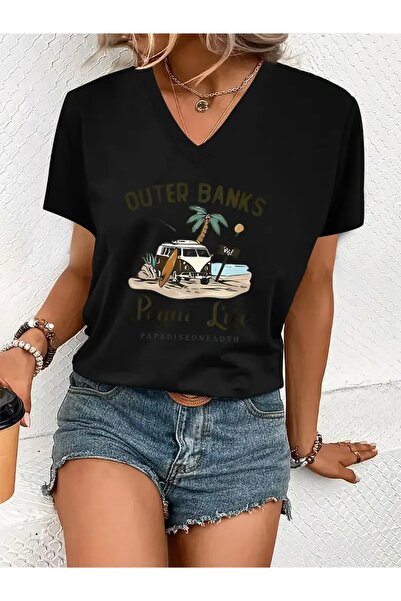 FUFLUNS تي شيرت نسائي مطبوع برقبة على شكل حرف V من OUTER BANKS