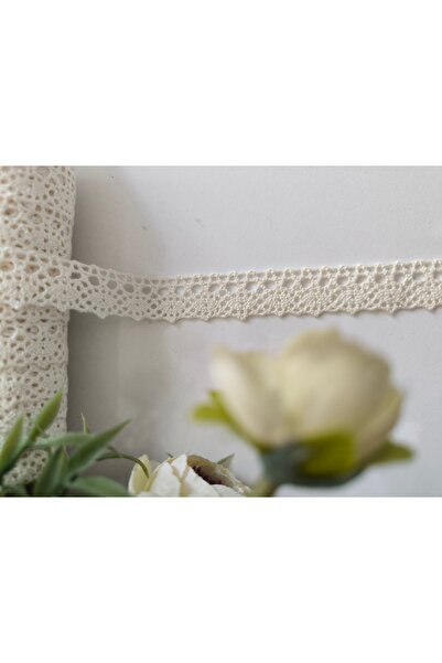 dantelci Krem renk pamuk dantel