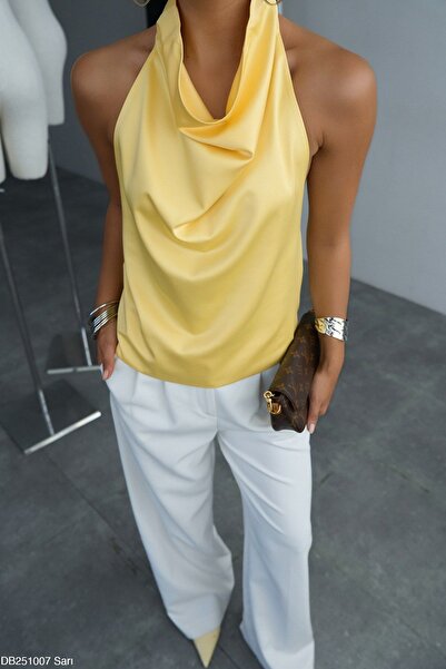 bunubanayolla Sırtı Açık Saten Degaje Bluz