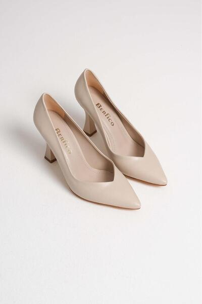 BERFİCO Kadın Deri Bej 8.5 cm Topuklu V Model Stiletto Ayakkabı