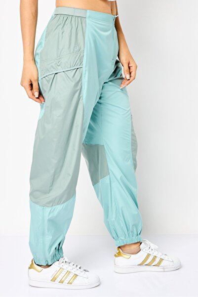 Nike Women Sportswear Fit Training Track Pants, Multicolor