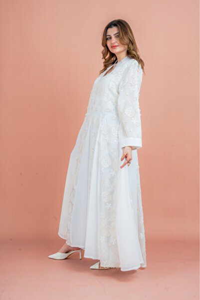 IKKXA Floral Aura Embroidered Jalabiya