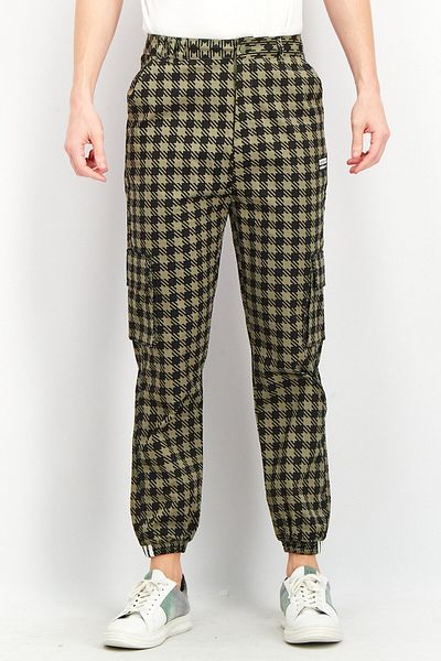 adidas Men Sportswear Fit Plaid Cargo Pants, Black/ Olive