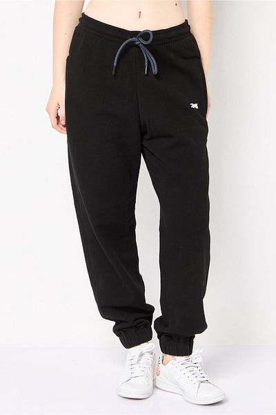 Reebok Women Sportswear Fit Embroidered Logo Outdoor Sweatpants, Black