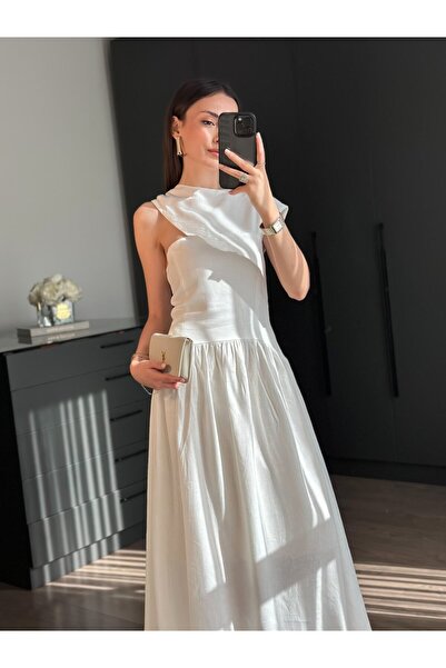 Tugen Co TASARIM YAKA BEL DETAYLI ROMANTİK BEYAZ ELBİSE