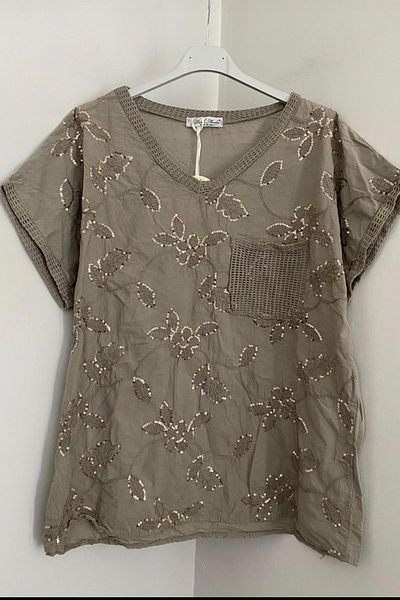 AYASOFYA OTANTIK Women's Italian Mink V-Neck Sequin Ivy Flower Pattern Mesh Pocket Sleeveless Zero Sleeve Loose Blouse