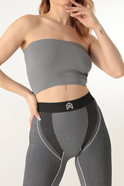 ZENCHES Безшевно бюстие без презрамки с оребрена престилка