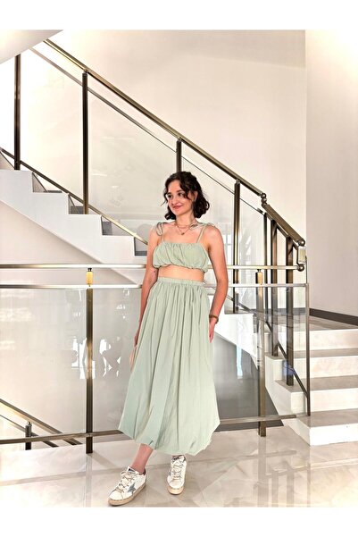 Sude Kızanlıklı Balloon Crop and Skirt Set