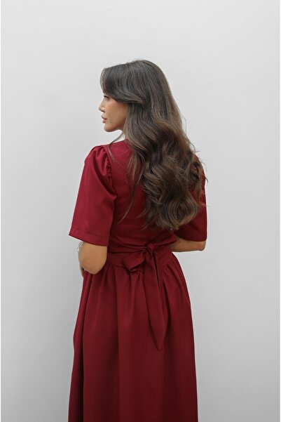Havoş Vínové šaty Callisto s páskem na zádech
