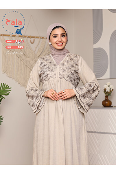 Hala جلابية استقبال مطرزة ومصنوعة من قماش الكتان الخفيف والناعم يمنحك شعورًا ...