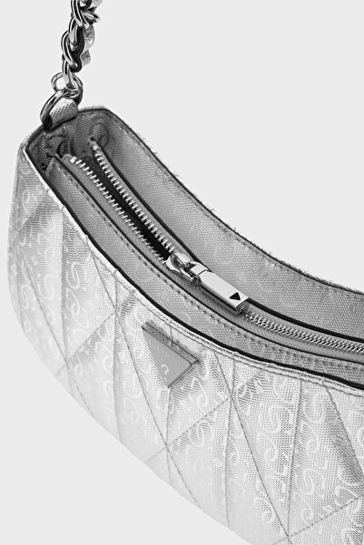 Guess Mini taška s řetízkovým popruhem s potiskem loga Aldina Jacquard HWGY9663170 BAG HWGY96 63170 SIL