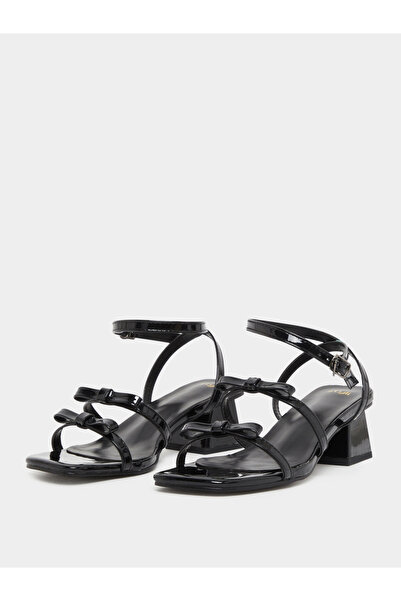 Styli Bow Trim Accent Block Heel Sandals