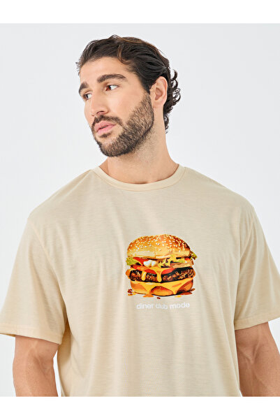 Styli Graphic Print T-Shirt and Solid Shorts Set