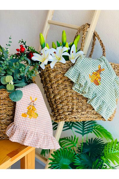 HOME OF BLOSSOM Rabbit Embroidered Ruffle Kitchen Cloth / Cover (Green Gingham)