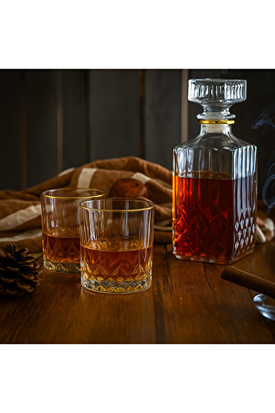 EVCO Luna Real Gilded 7 Piece Special Boxed Water Soft Drink Whiskey Set