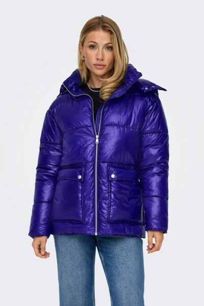 ONLY 15321847 Onlsky Oversized Puffer Jacket Cc Otw Women's down Jacket