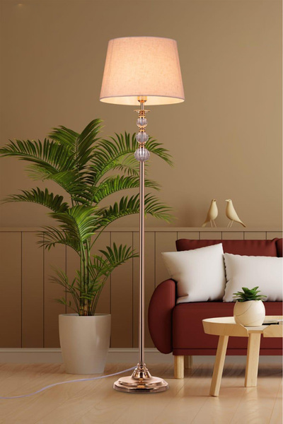 DEC14 Modern floor lamp with a wonderful design