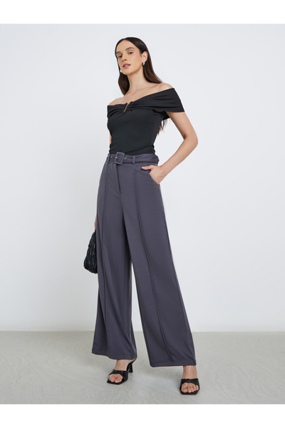 Styli Ribbed Knit off Shoulder Top