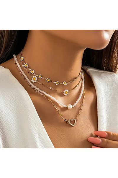 GlassySKY Multi-Layered Daisy Necklace, Summer Beach Vacation Fashion Jewelry, Daily and Holiday Accessory Gift