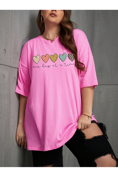 Lider Leather TRICOU DE DAMĂ MĂRIMI MARI CU IMPRIMEU INIMĂ