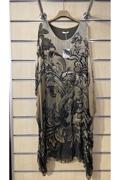 Park Moda Italian Silk Dress Shawl Leaf Pattern