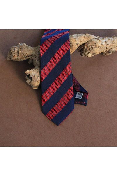 COOLMENCLUB Red & Navy Blue Silk Tie