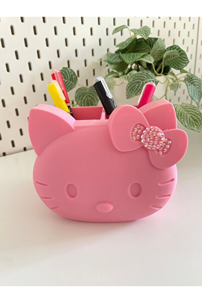 By Selen Suyolcu Hello Kitty Kalemlik