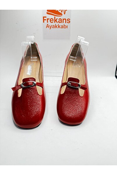 NEWGÜLTEKİN Genuine Leather Modern Design Orthopedic Sole Easy to Wear Soft Ballet Flat