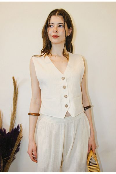 ARİNNASİDE 100% Cotton Wooden Buckle Detailed Buttoned Vest