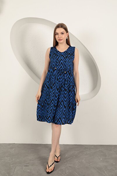 Mylida فستان مخطط من قماش الفيسكوز- أزرق بلون الكوبالت