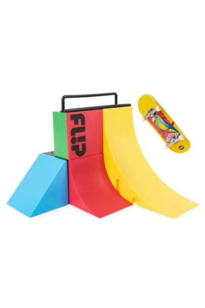 Spin Masters Tech Deck XConnect Competition Wall Ramp and Mini Skateboard Playset