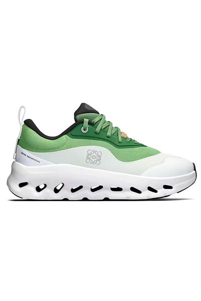 ON Loewe Cloudtilt 2 by – Green & White Performance Sneakers