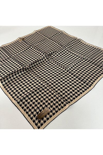 LA BOUTIQUE Sura Silk Scarf Pkd0801