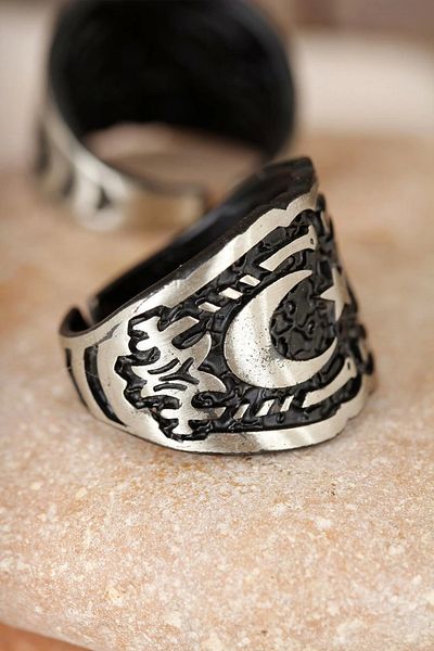 shopwave Double Crescent Figured Square Smoked Gray Color Adjustable Men's Ring