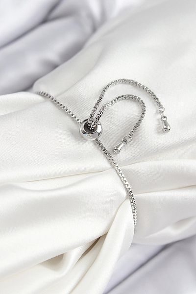 shopwave Brass Zircon Stone Row Arrow Model Silver Color Elevator Women's Bracelet