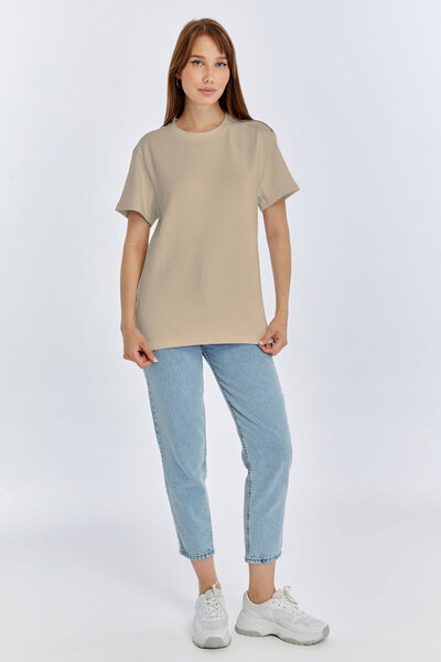 KRAVEN Γυναικείο ύφασμα Modal Regular Premium (BOL FIT) Basic T-Shirt Ζωντανό που δεν ξεθωριάζει Μπλουζάκι με μεταξένια αφή