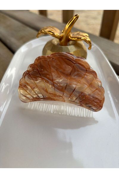 Blotch Seashell Bone Latch Buckle 8 cm