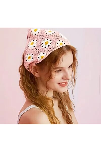 CHARMLUCKY Daisy Knitted Bandana