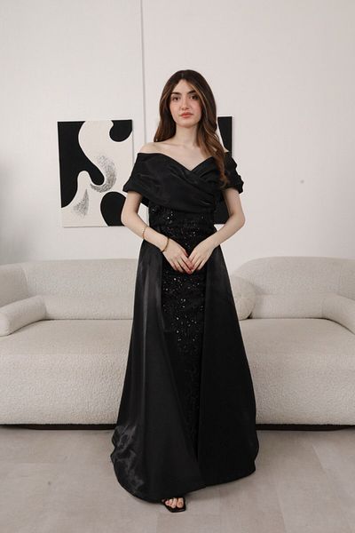 4YOU Long black dress with sequined train