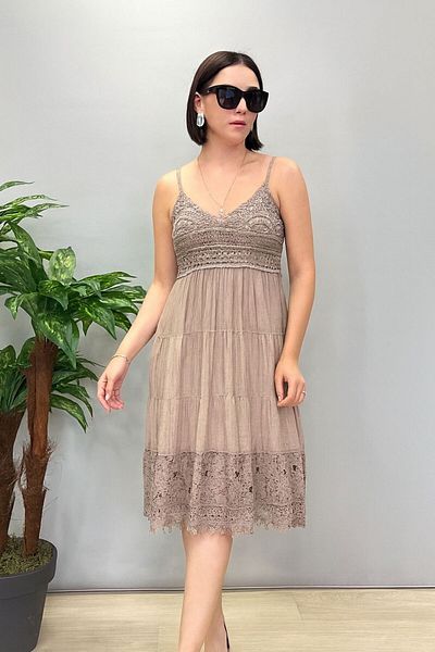 AGORATEKSTİL Rochie scurtă din bumbac cu dantelă și curea din frânghie italiană