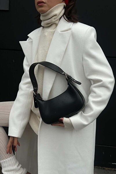 KISCHE Oval Black Baguette Bag