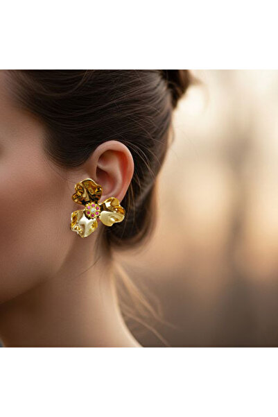 Shiklik Tarzınızı Yansıtan Özel Tasarım Çiçek Şeklinde Kadın Küpe 2 Adet - Şı...