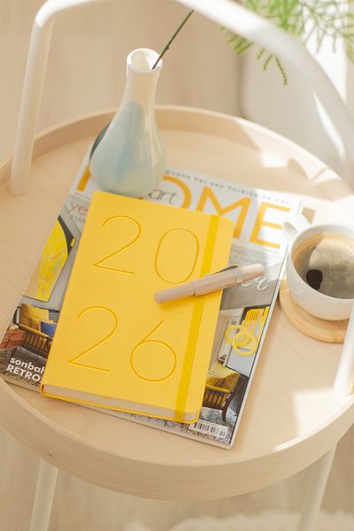 Matt Notebook 2026 Година 13x21 см Дневен дневен ред Жълт
