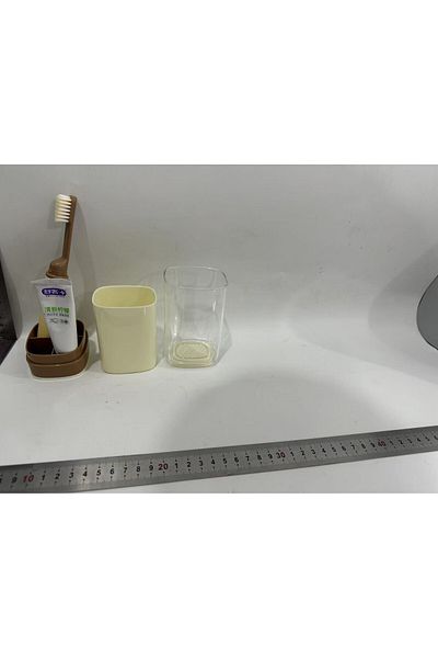 Flippy Cană de călătorie multifuncțională cu depozitare și suport pentru igienă dentară, 13 x 6,8 x 6 cm, bej